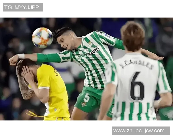 西甲第33轮激战皇家贝蒂斯迎战皇家马德里银河战舰能否继续巩固霸主地位